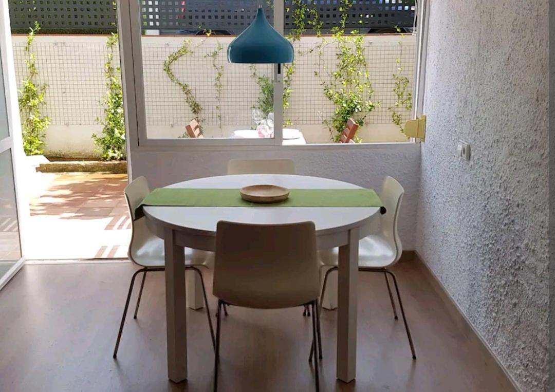Apt con piscina en Calella de Palafrugell, parking gratuito Esterno foto