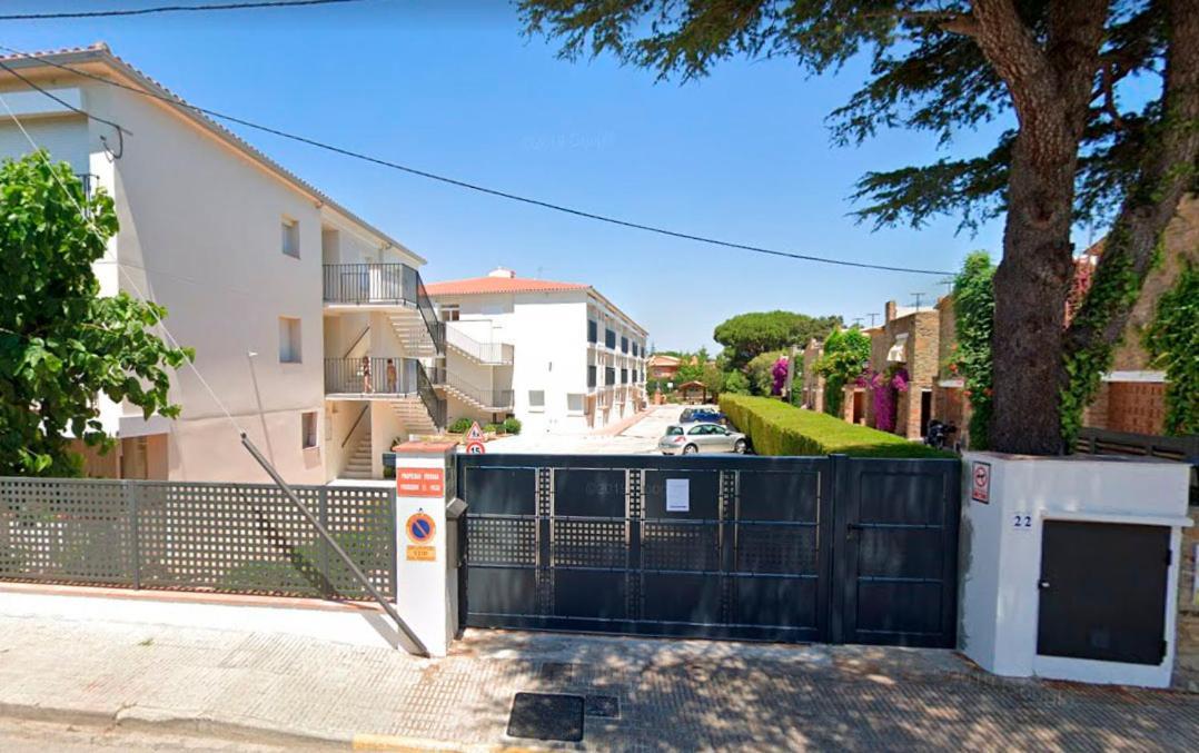 Apt con piscina en Calella de Palafrugell, parking gratuito Esterno foto