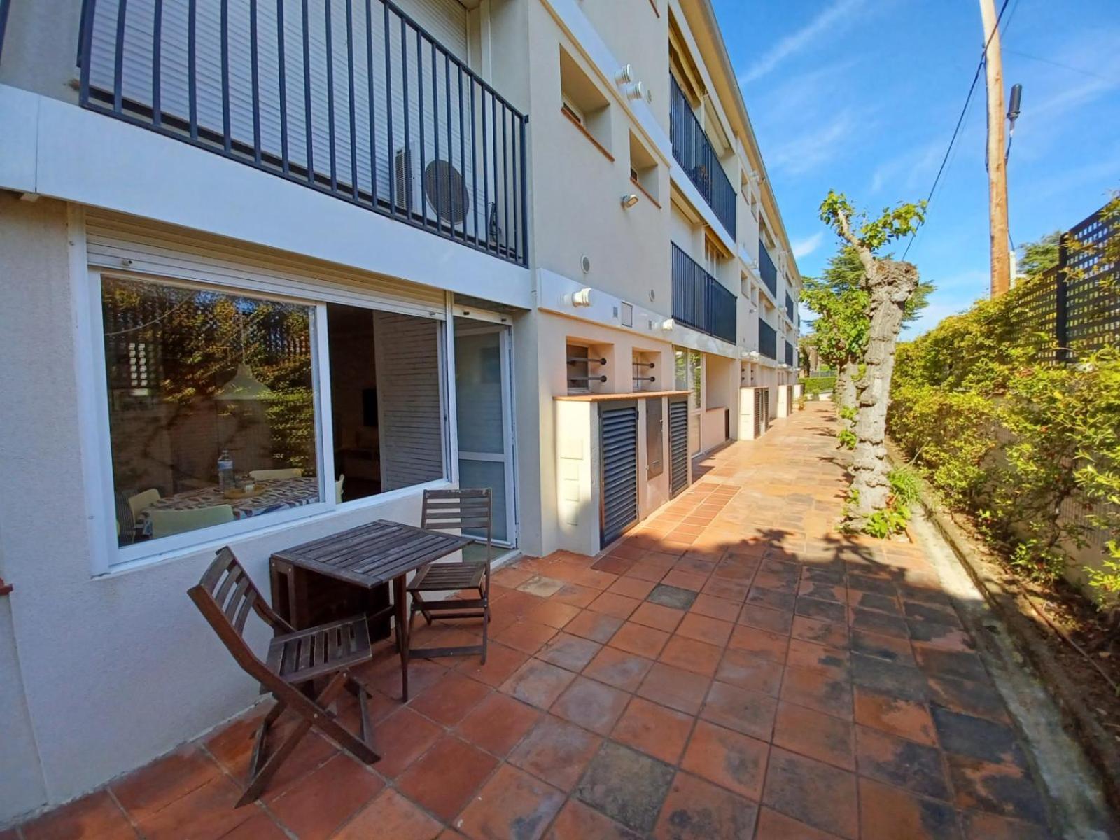 Apt con piscina en Calella de Palafrugell, parking gratuito Esterno foto